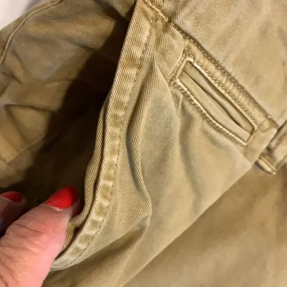 American Eagle size 29 x 34 original straight leg kahki pants like new